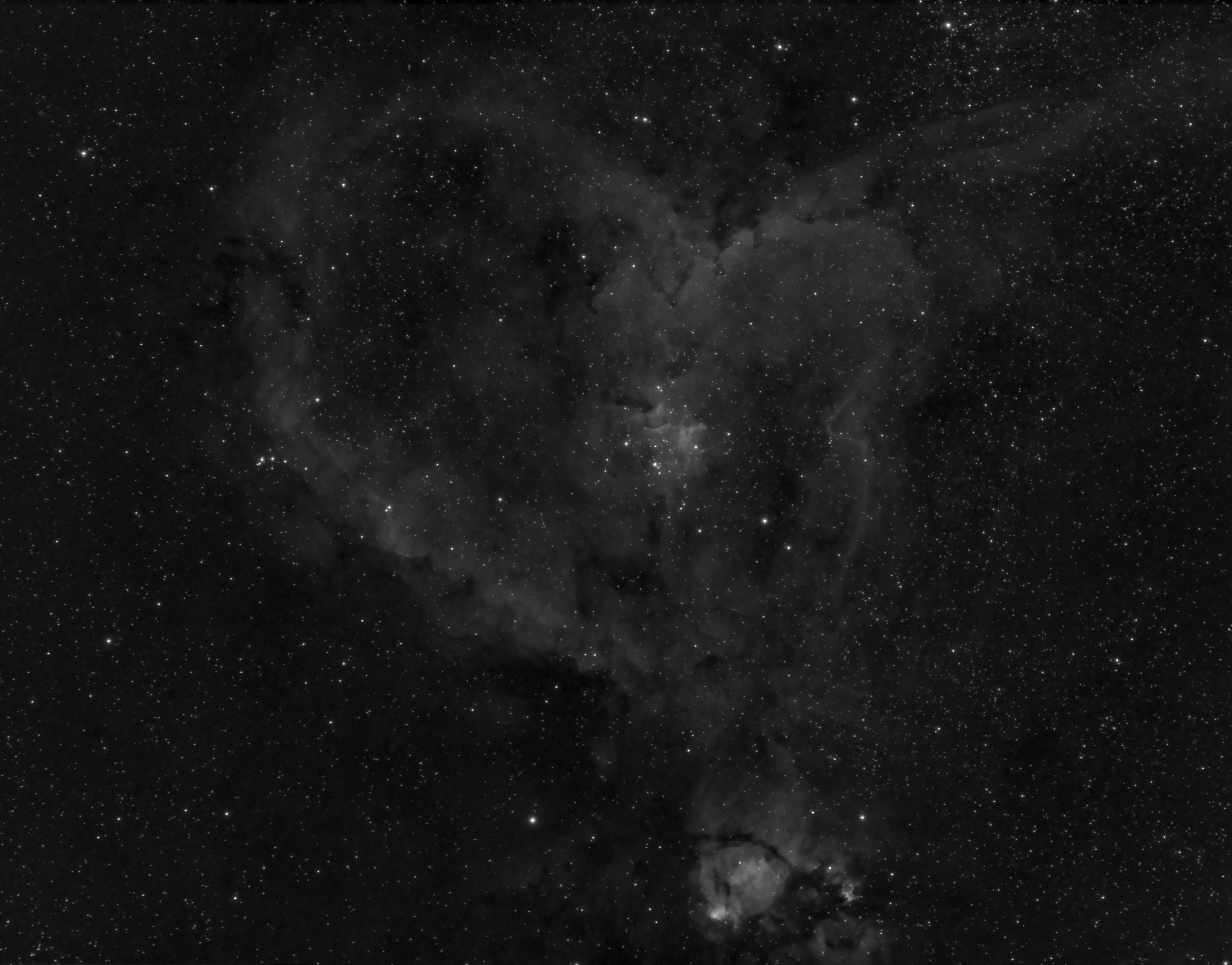 Heart Nebula_09_16_2018T14_15_11_Stack_16bits_16frames_191s__Light_.jpg