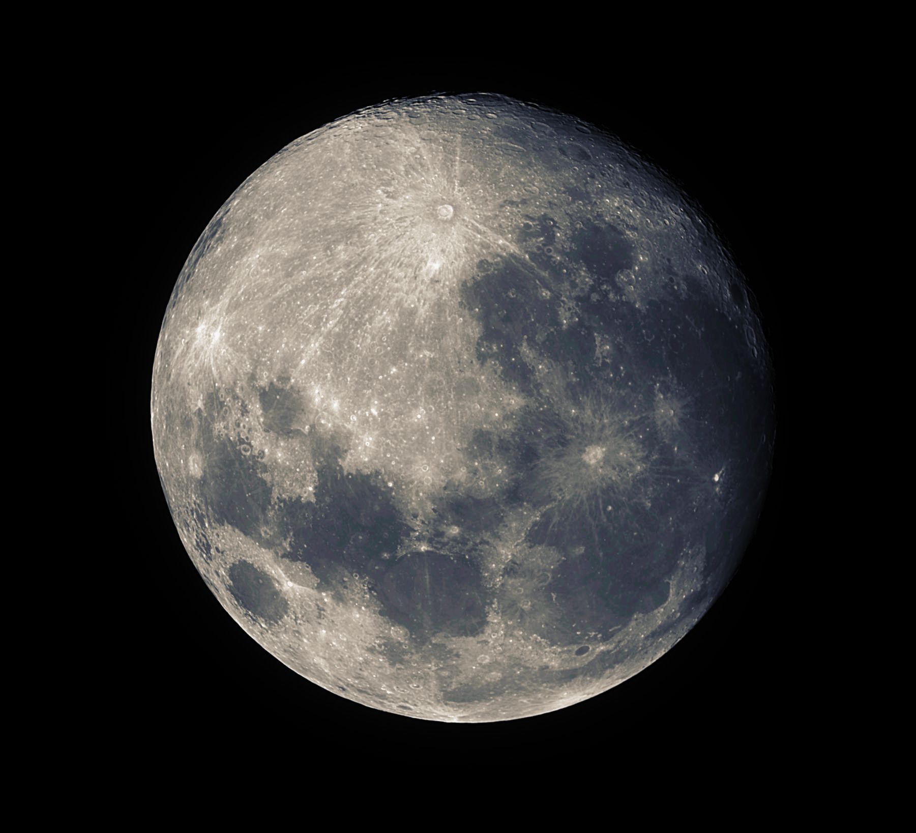 Moon_color_PI_80_2.jpg