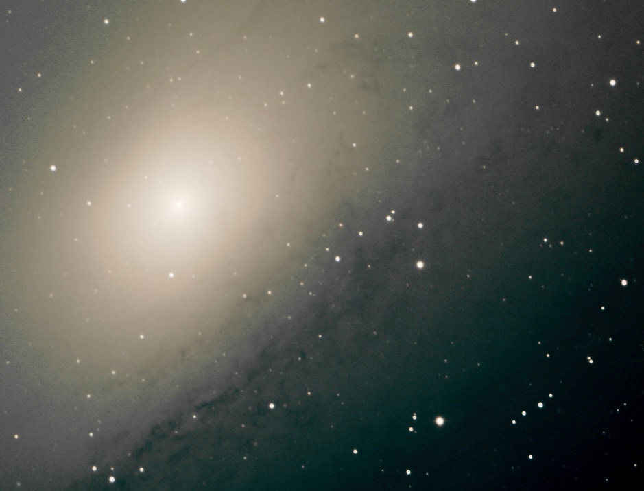 Andromeda Core Dust Lane Details