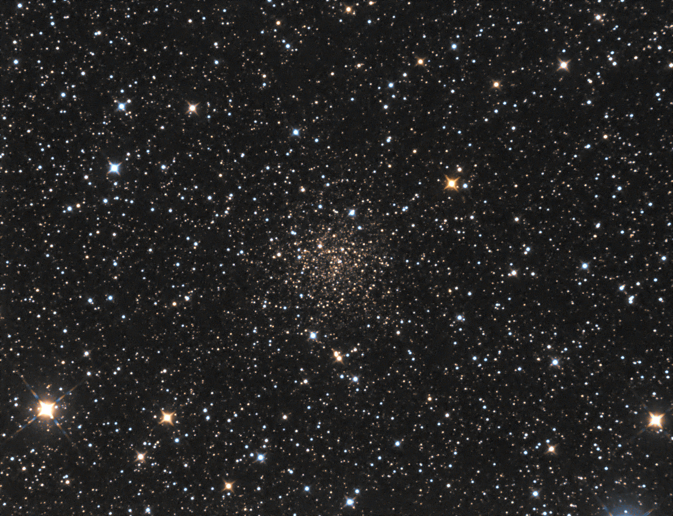 NGC-6791_W12-15x120s-b1_R-16x240s-b1_G-10x240s-b1_CBG-CSC_B-R_0.1_-SC_ST-15-3-2.5_SA-35-20_G-97.jpg