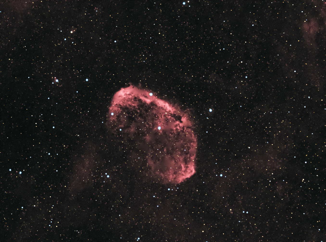 NGC-6888_Ha-7nm-25x240s-b1_R-93x50s-b1_G-96x30s-b1.jpg