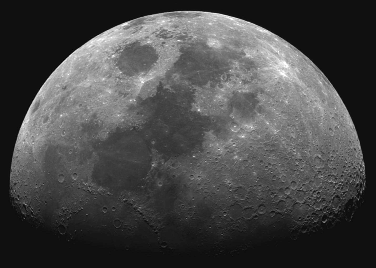 Moon_2021-12-12_ASI120MC_Clear_Affinity_Crop_Landscape_Channel-Mixer-Minus-Blue_BW-Default_Unsharp-Mask-1.5-3.035-0_Exposure-1-stop.jpg