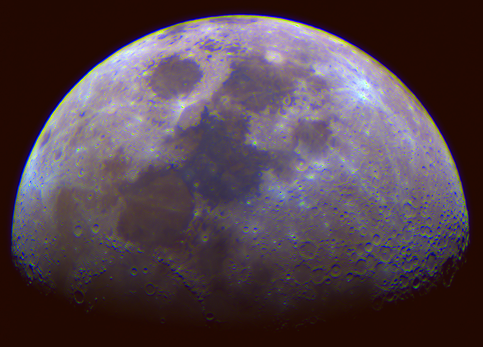 Moon_2021-12-12_ASI120MC_Clear_Affinity_Crop_Landscape_Saturate_Unsharp-Mask-1.5-3.035-0_Exposure-1-stop.jpg
