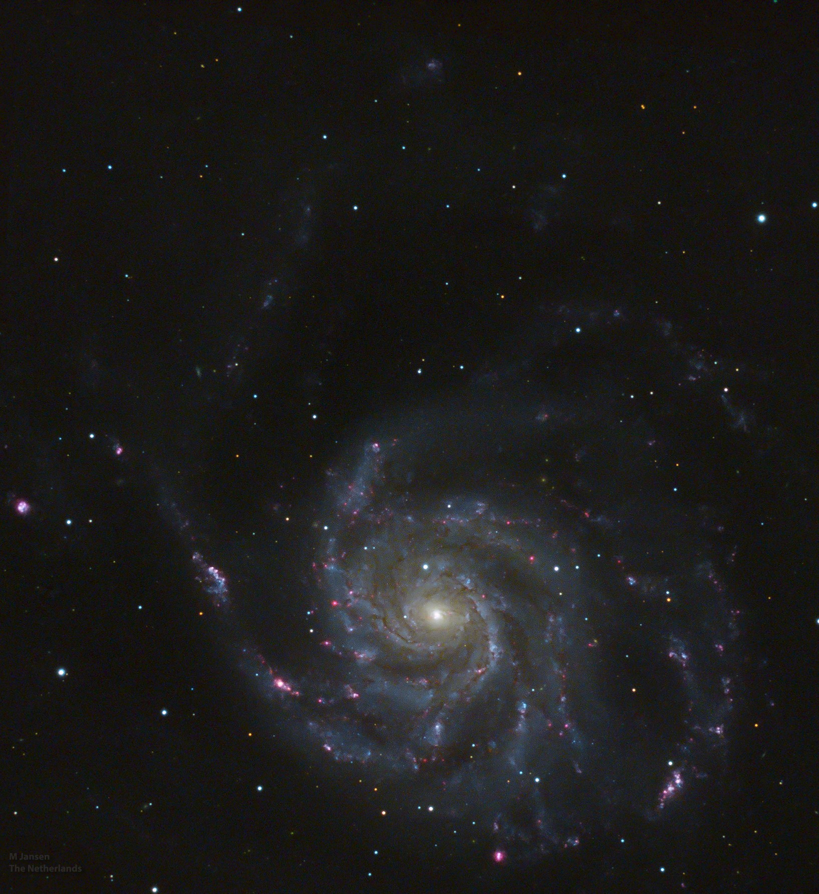 M101sm.jpg