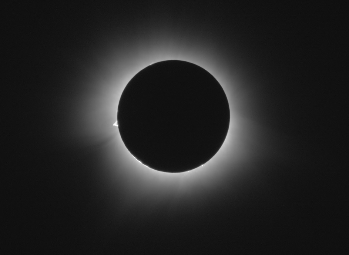 eclipse corona_.jpg